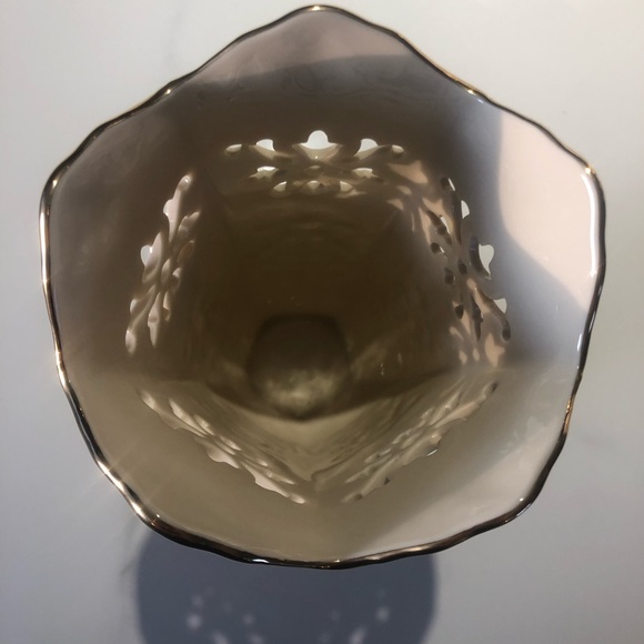 Lenox vase - Picture 2 of 4